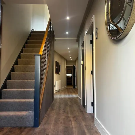 The Glen Quarter Πανσιόν Κινσέιλ