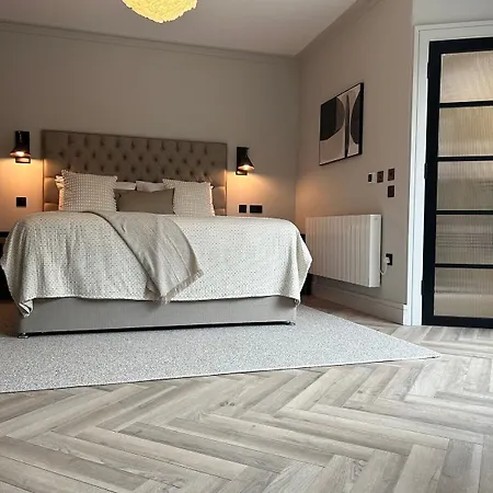 The Glen Quarter Pensjonat 4*