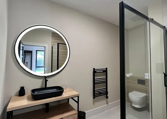 Гостевой дом The Glen Quarter 4*