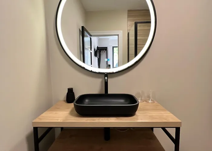 The Glen Quarter Гостевой дом